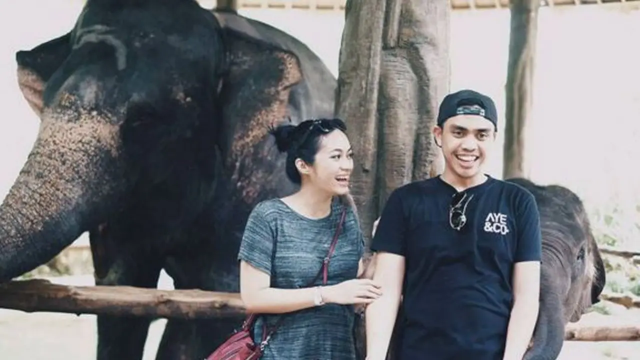 Ayudia Bing Slamet