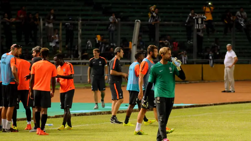 Berlatih di GBK, "La Vecchia Signora" Kepanasan