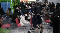 Sebelumnya dikabarkan, pesawat Jeju Air berjenis Boeing 737-800 mengalami kecelakaan di Bandara Internasional Muan, Korea Selatan, pada Minggu pagi (29/12/2024). (JUNG YEON-JE/AFP)