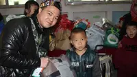 Saat ini ada total 56 anak yatim piatu yang tinggal di panti asuhan Taiyang Cun.