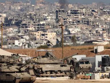 Pasukan Israel dikerahkan di sebuah posisi di dekat perbatasan Israel dengan Jalur Gaza pada 20 Mei 2025. (Jack GUEZ/AFP)