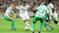 Mbappe Cedera, Real Madrid Gagal Menang di Kandang Betis dan Makin Tertinggal dari Barcelona