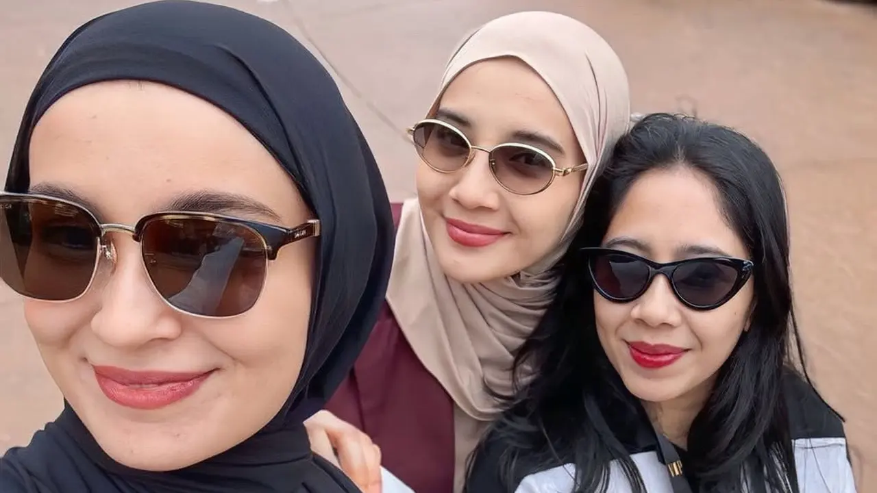 Zaskia Sungkar saat Family Trip ke Malaysia Bersama Shireen Sungkar. [@zaskiasungkar15]