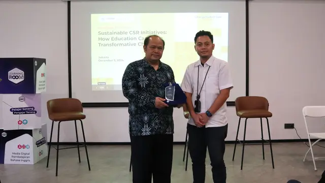 Kolaborasi Tiga Sektor, Membangun Pendidikan Berkelanjutan Menuju Indonesia Emas 204