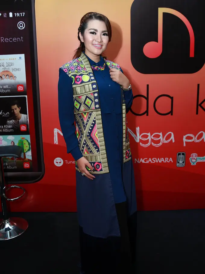 [Bintang] Fitri Carlina