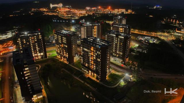 Indahnya Potret 8 Tower Rusun ASN 2 IKN di Malam Hari, Bisa Tampung 1.920 Orang