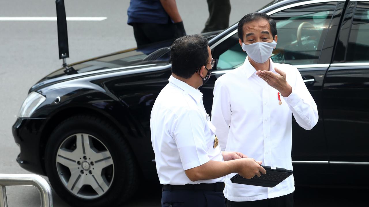 Jokowi Meninjau Kesiapan Prosedur New Normal di Stasiun MRT