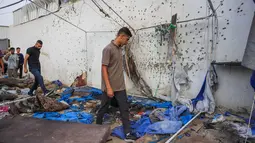 Lembaga penyiaran Qatar, Al Jazeera, melaporkan pada 11 Agustus 2025 bahwa lima jurnalisnya tewas dalam serangan Israel, termasuk Anas al-Sharif. (BASHAR TALEB/AFP)