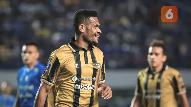Persib Bandung vs Dewa United - BRI Liga 1 2023/2024