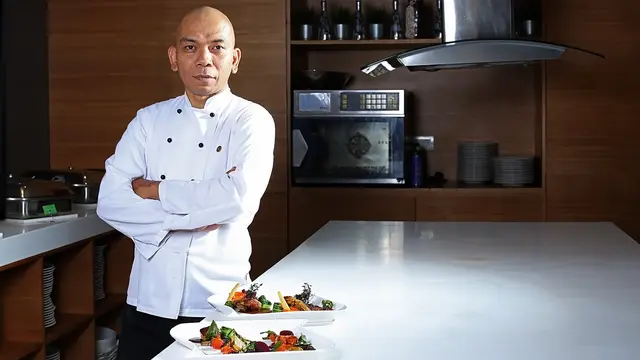 [Bintang] Spicy Salmon Teriyaki Hingga Chicken Steak Jadi Makanan Wajib Jika Berkunjung ke Restoran Kece yang Ada di Sudirman Ini