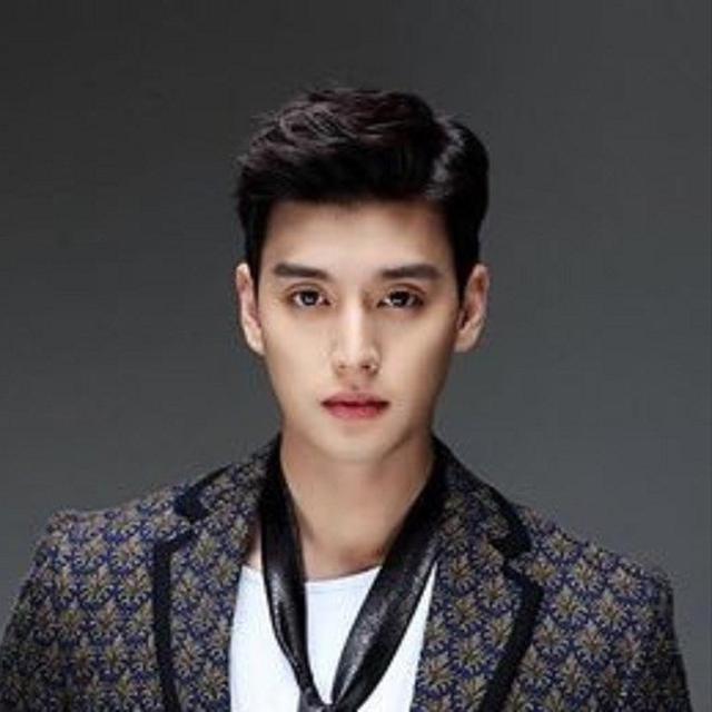 Menikah Di Usia Muda Eli Ukiss Akui Hidupnya Berubah Showbiz Liputan6 Com