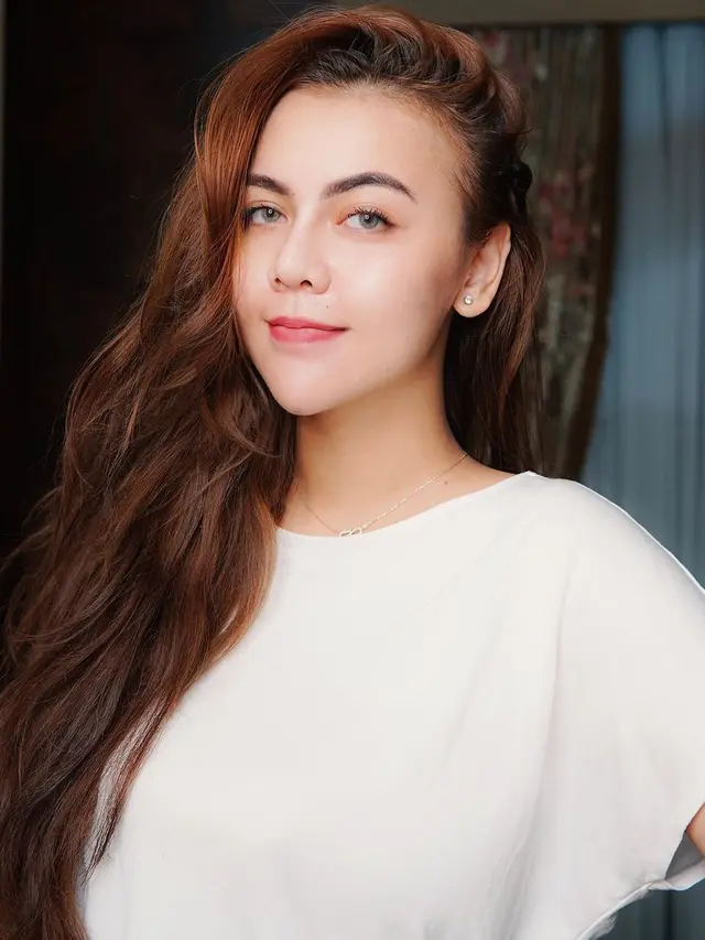 6 Potret Terbaru Ratu Rizky Nabila Pasca Sebulan Melahirkan, Turun 20 Kg