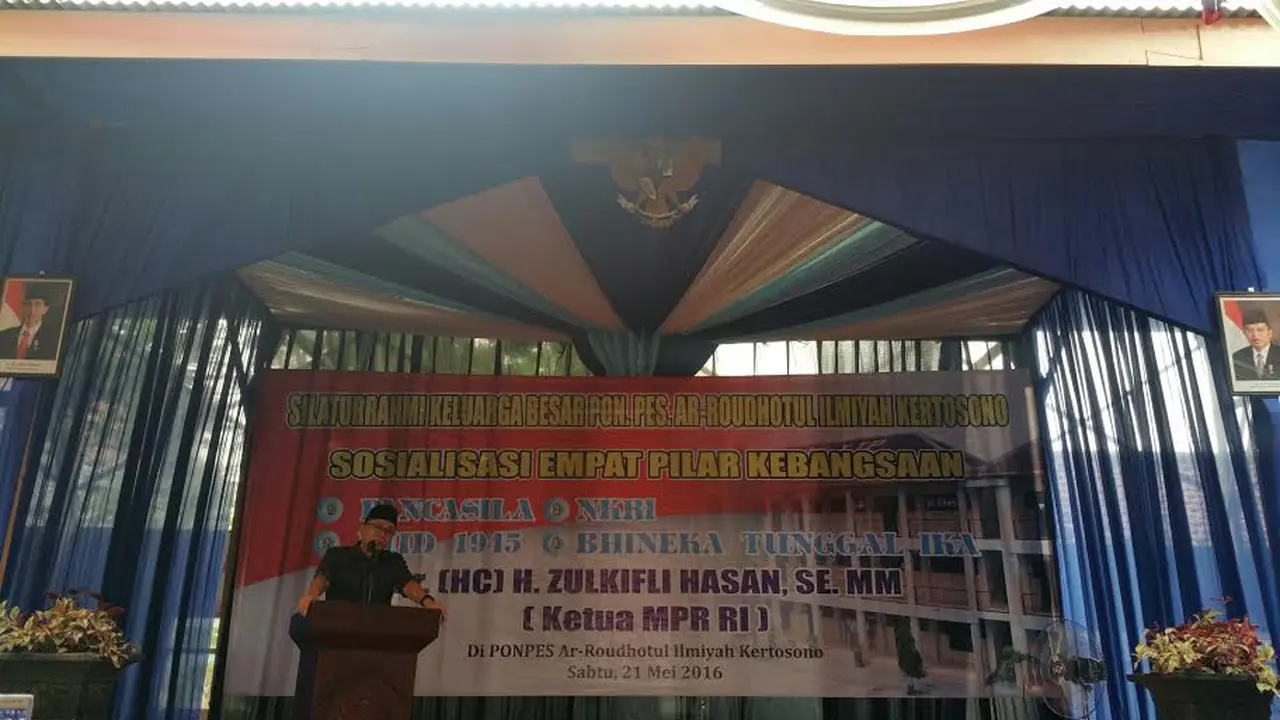 20160521-Ketua-MPR-Zulkifli-Hasan-Nganjuk1