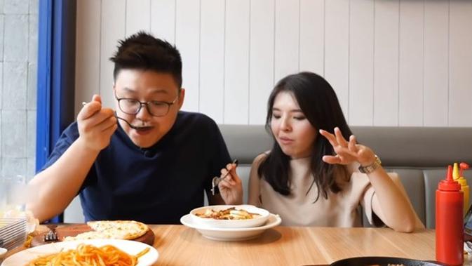 6 Potret Restoran Mewah Reino Barack, Berkonsep American Dinner (sumber: Instagram.com/reinobarack)