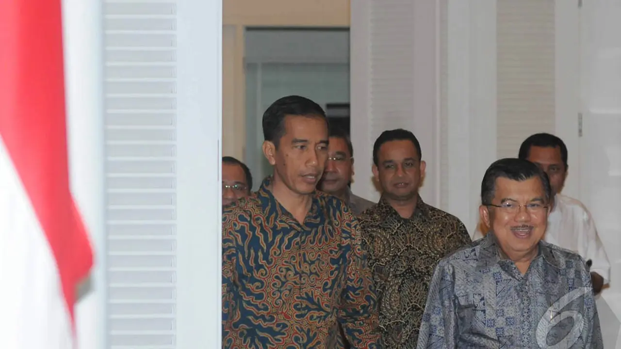 Tawa Puas Jokowi-JK Saat Umumkan Jumlah Menteri