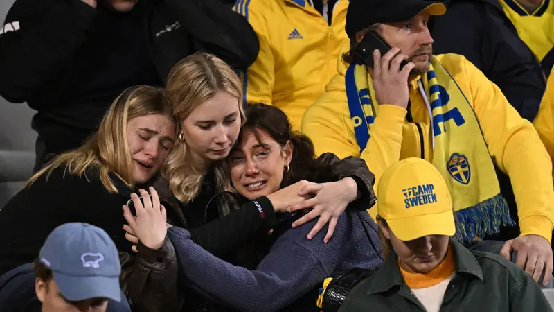 Foto: Ngeri! Dua Warga Swedia Jadi Korban Penembakan, Laga Timnas Belgia vs Timnas Swedia di Kualifikasi Euro 2024 Dihentikan