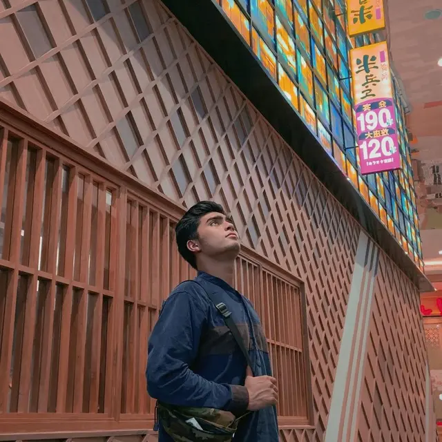 Renald Ramadhan (https://www.instagram.com/p/B90gS9mgrWQ/)