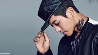Kim Hyun Joong Tonjolkan Tato Barunya di Cover Album