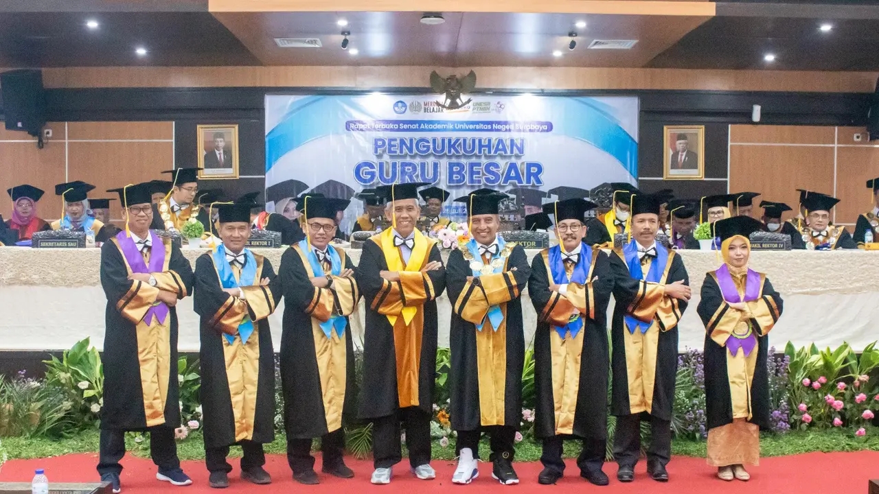 Unesa menambah 6 guru besar. (Dian Kurniawan/Liputan6.com)