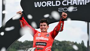 Marc Marquez pastikan titel juara dunia MotoGP 2025 di Sirkuit Motegi. (Toshifumi KITAMURA / AFP)