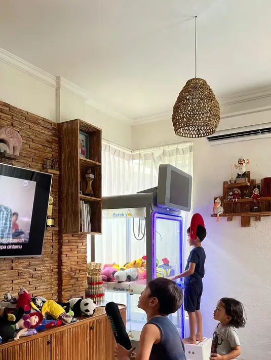 [Instagram/zaskiadyamecca]