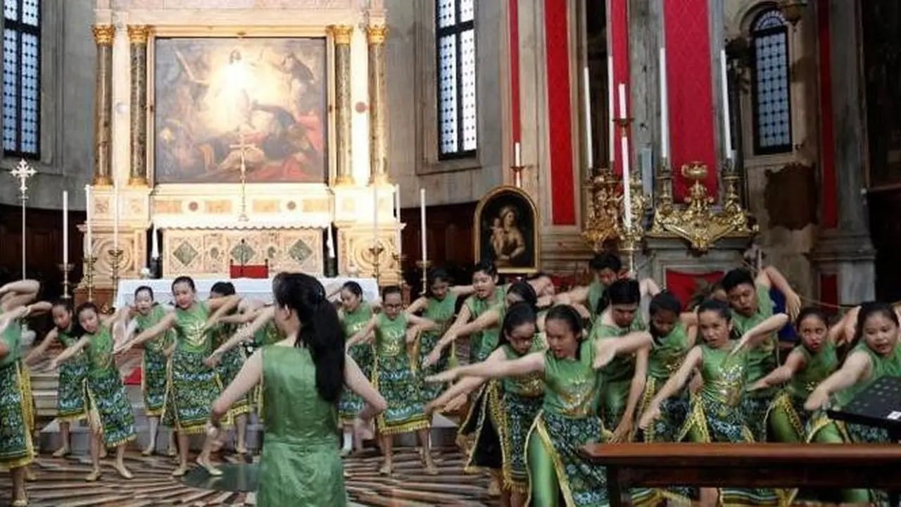 Paduan suara anak TRCC mengharumkan nama bangsa di kancah internasional