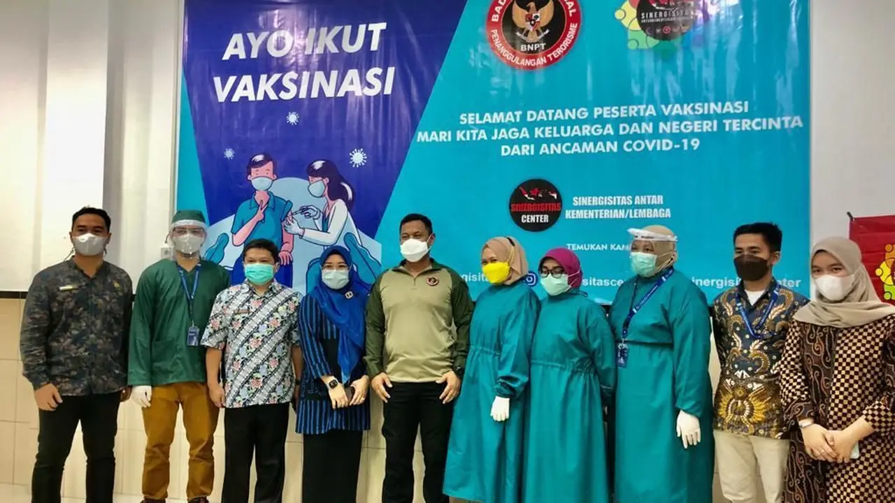 Badan Nasional Penanggulangan Terorisme (BNPT) menggelar vaksinasi di Kota Samarinda, Kalimantan Timur.