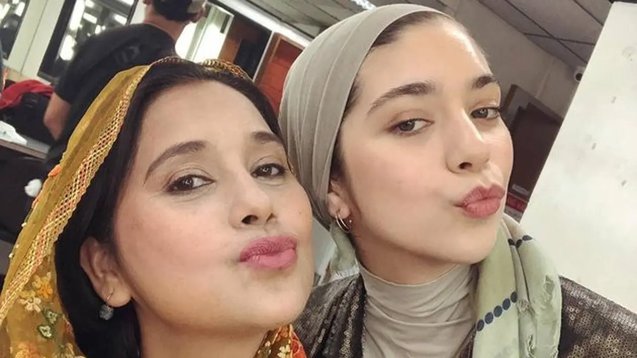 [Fimela] Ayu Azhari dan Isabelle Tramp