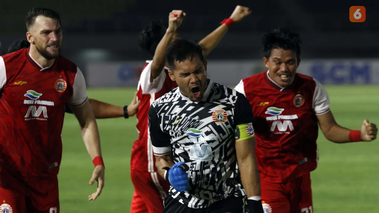 FOTO: Super Dramatis, Persija Singkirkan PSM 4-3 Lewat Adu Penalti - Andritany Ardhiyasa