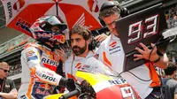 Pembalap Repsol Honda, Marc Marquez, menorehkan waktu lap tercepat pada tes resmi MotoGP di Sirkuit Catalunya, Barcelona, Senin (18/6/2018). (MotoGP)