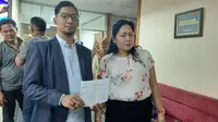 Ketua Umum Baladhika Indonesia Jaya (BIJ) Dahlia Zein Moka mengadukan Majalah Tempo ke Dewan Pers, Selasa (11/6/2019). (Liputan6.com/ Yopi Makdori)