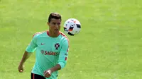 Ronaldo Optimistis Bungkam Prancis di Depan Pendukungnya