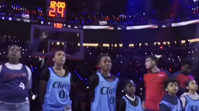 Malea Emma nyanyi di NBA. (credit:instagram.com/maleaemma)