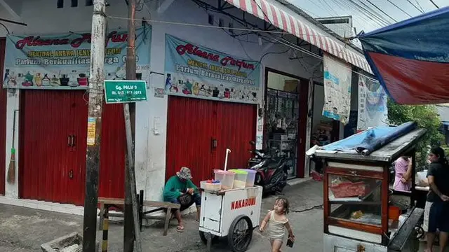6 Potret Rumah Lawas Lucinta Luna di Gang Sempit, Hunian Sebelum Setenar Sekarang