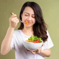 (c) Shutterstock