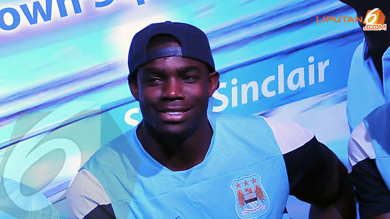 micah-richards-130925c.jpg