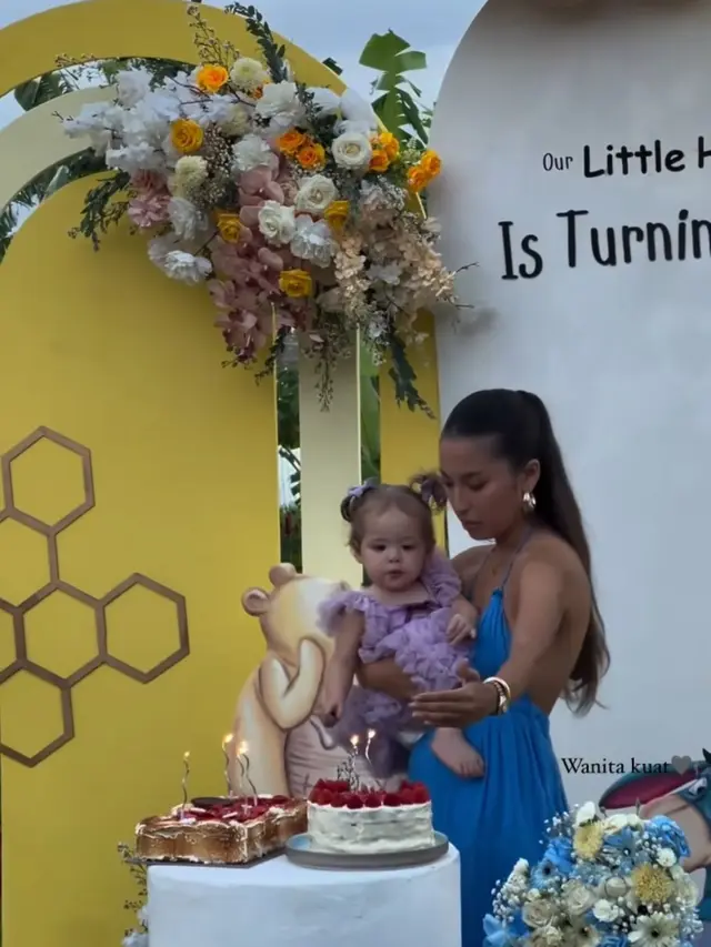 Jennifer Coppen dan Baby Kamari (Instagram/@annisalevandra)