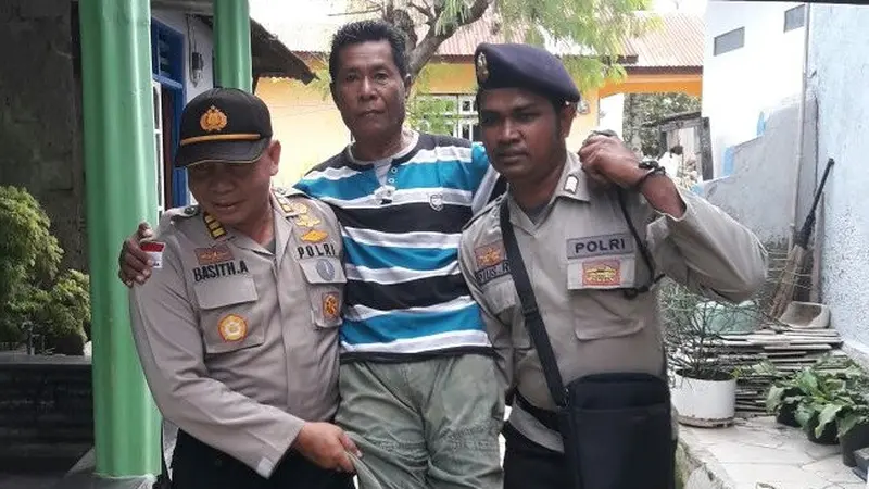 Polisi Turun Tangan Antar Jemput Pemilih Disabilitas ke TPS