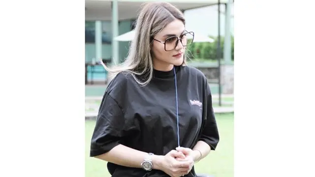 Terjun ke Dunia Bisnis, Ini 6 Potret Terbaru Hilda Vitria Mantan Billy Syahputra