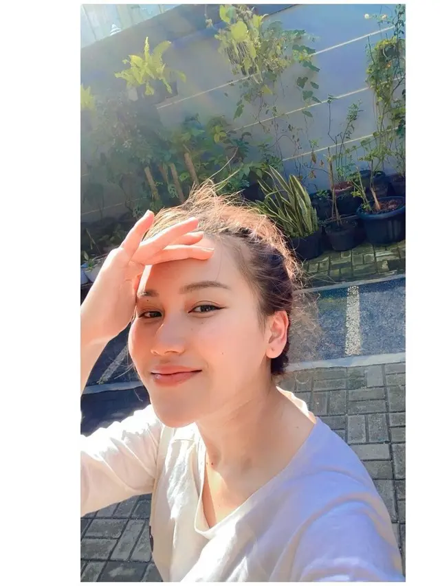 7 Pesona Ayu Ting Ting Tanpa Makeup, Jadi Nominasi Wanita Tercantik 2021 Versi TC Candler