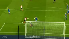 Ben Hamer dan Alex McCarthy tampil luar biasa di bawah mistar gawang masing-masing setelah penyelamatan mereka berdua memaksa Leic...