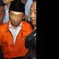 Ketua DPRD Kabupaten Bangkalan, Fuad Amin Imron ditahan di Rutan POMDAM Jaya Guntur Jakarta Selatan, Selasa (2/12/2014). (Liputan6.com/Miftahul Hayat)