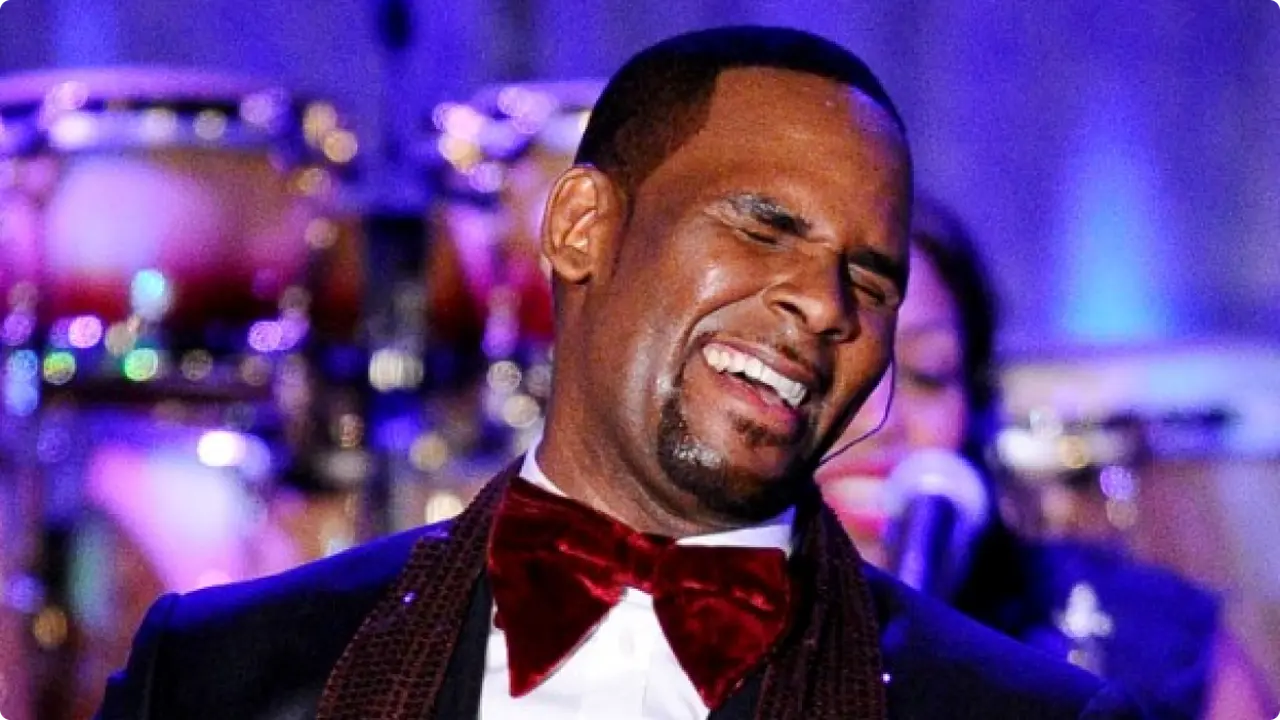 Masa Lalu Kelam, R. Kelly Dihapus dari Festival Ohio