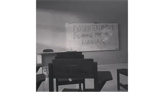 4 Peraturan Nyeleneh yang Ada di Kampus Ini Bikin Geleng Kepala