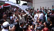 Warga Madura Sambut Prabowo, Merah Putih Berkibar Sepanjang Jalan