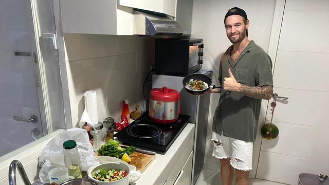 Gelandang asing Madura United, Jacob Pepper.