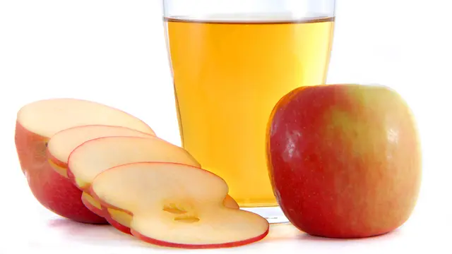 Masker cuka apel, baking soda, dan tomat