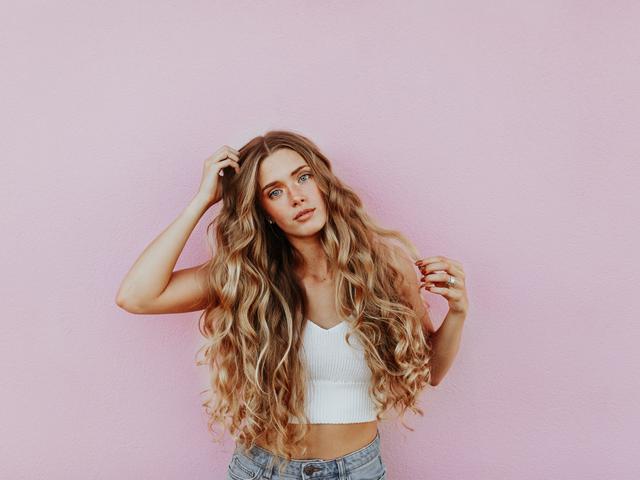 7 Tips Menumbuhkan Poni Anti Gagal Selama Karantina Di Rumah Aja Beauty Fimela Com Tak perlu mengeluarkan budget berlebih, kok. 7 tips menumbuhkan poni anti gagal