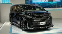 Toyota Luncurkan All New Vellfire HEV di IIMS 2024. (Liputan6.com/Raden Trimutia Hatta)