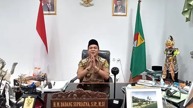 Bupati Bandung, Dadang Supriatna.